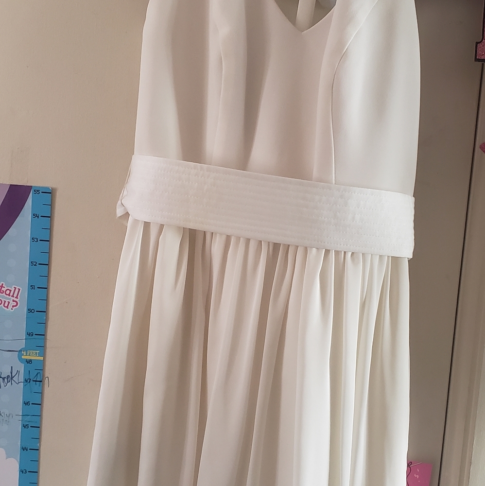 VeraWang shirt halter v-neck bridesmaid dress or party dress NWT size 2